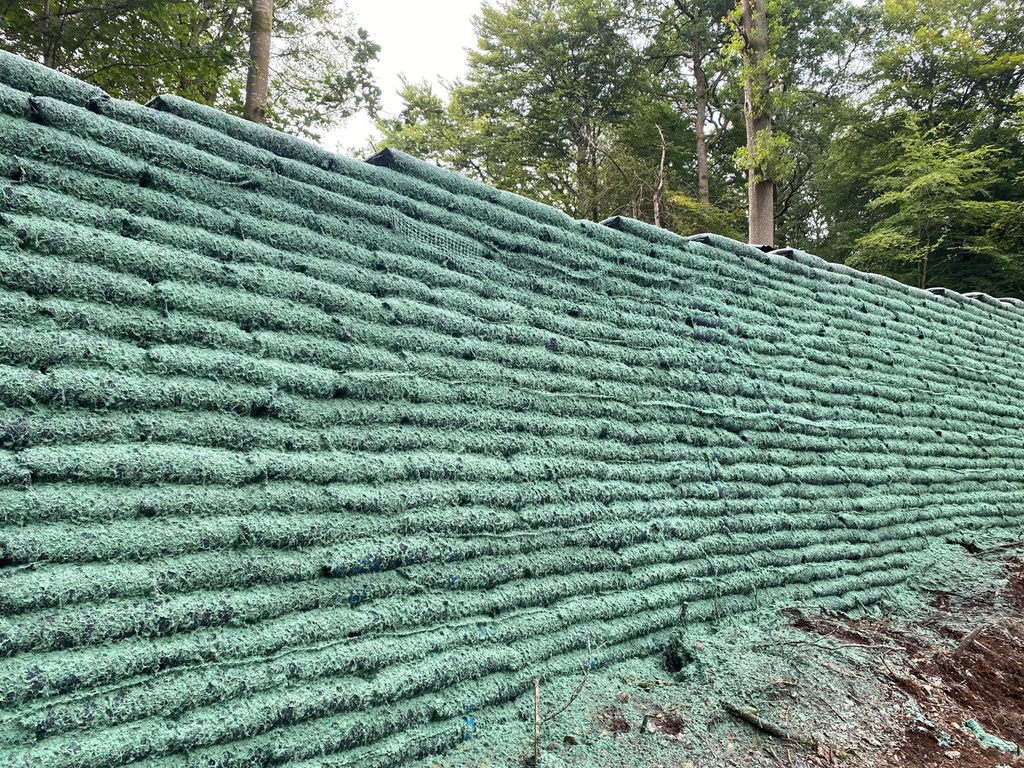 Flex MSE build hydro seeded wall 